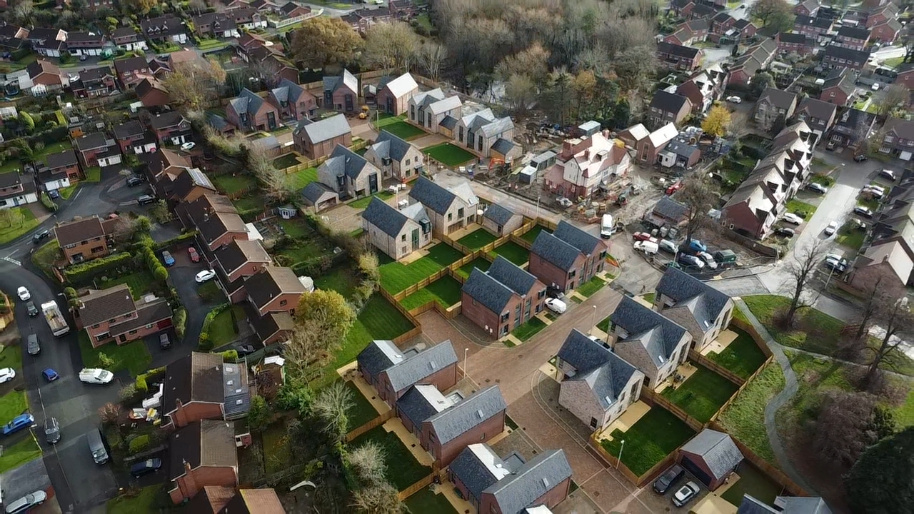 dji_fly_20241125_125445_0_1732539285653_photo_low_quality